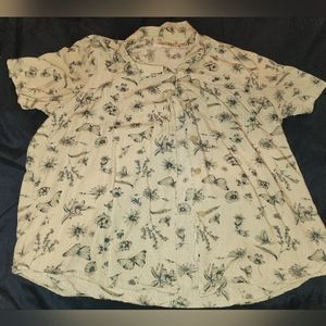 L Female button-down short-sleeve olive shirt by Analogy